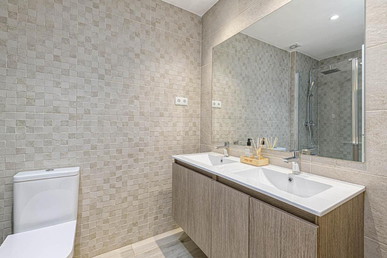 Constancia Apartment In Malaga By Solaga Holiday Homes Kültér fotó