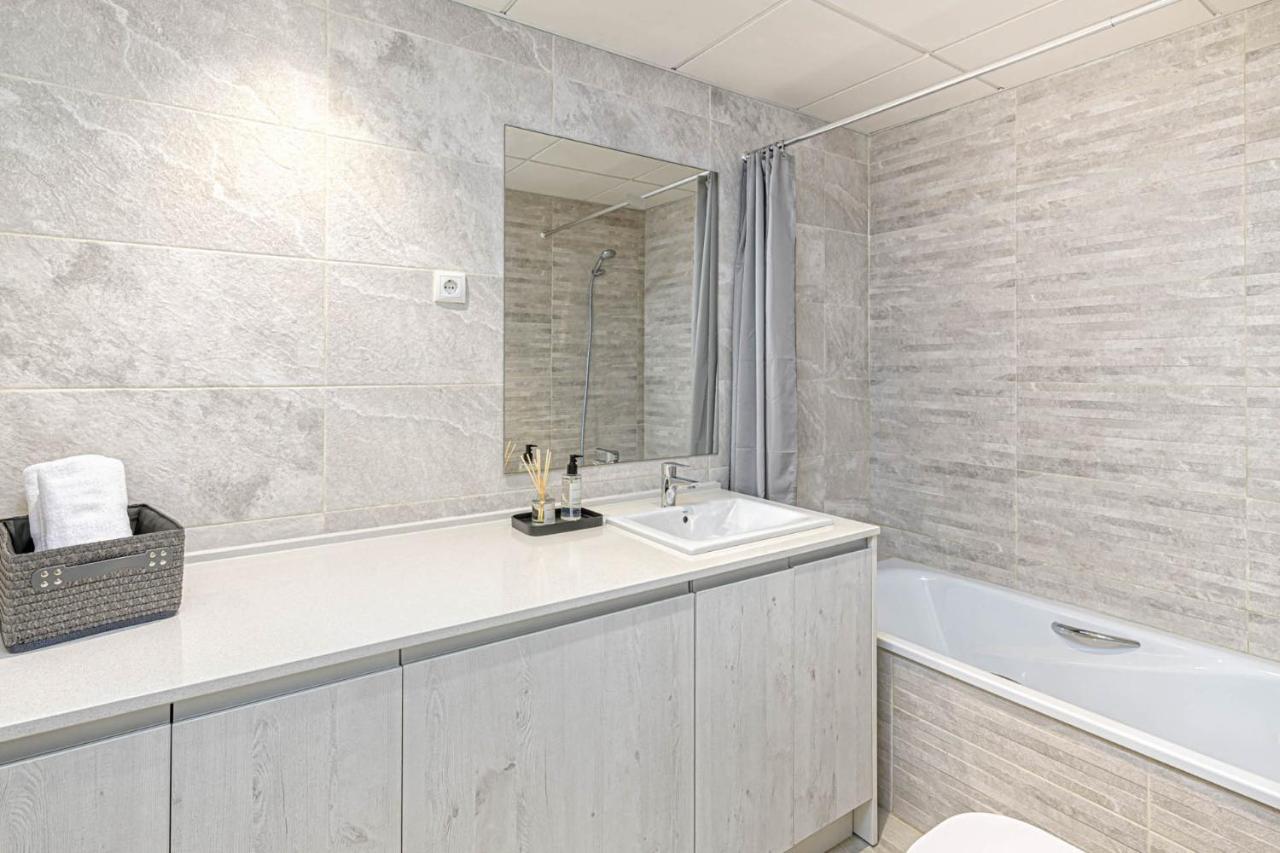 Constancia Apartment In Malaga By Solaga Holiday Homes Kültér fotó